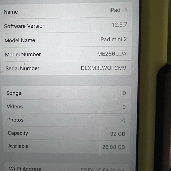 Apple | iPad Mini with Case - Picture 9 of 9